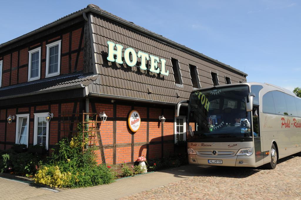 Wolfshotel Am Arendsee Exterior photo